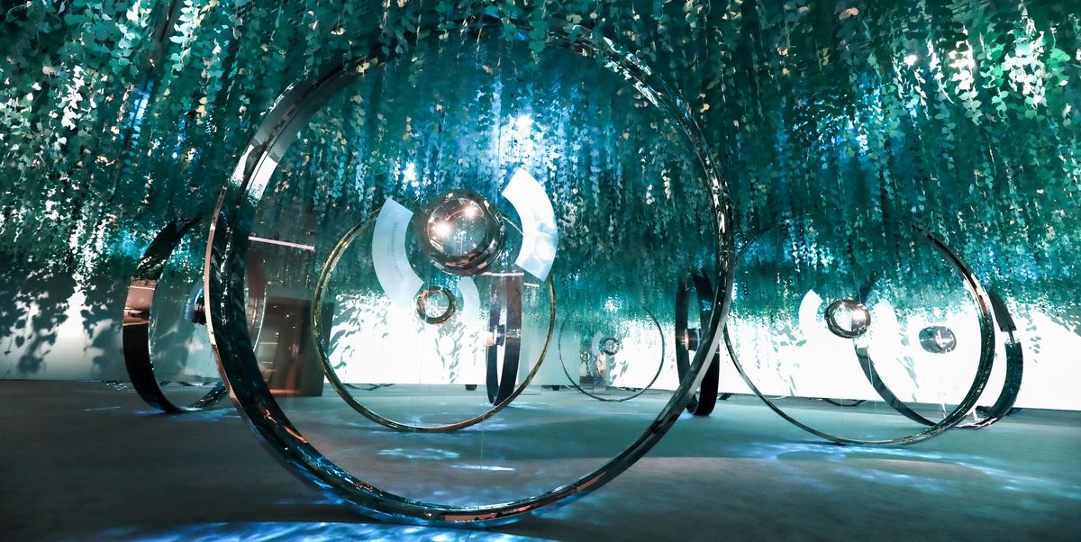 You are currently viewing Tiffany’s ‘Vision & Virtuosity’ in Shanghai Offers a Glittering Escape From Reality