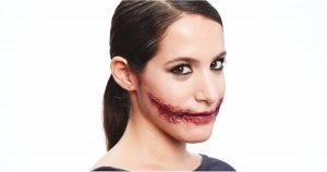 Read more about the article 10 Halloween Makeup Hacks That Will Save You Major Money