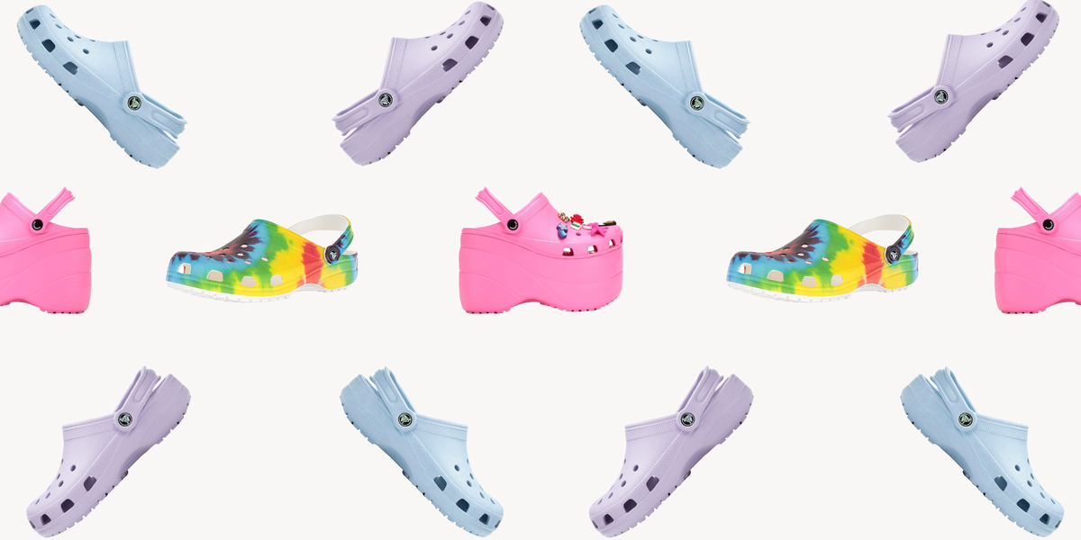 You are currently viewing How Crocs Became the Unofficial Shoe of the Pandemic