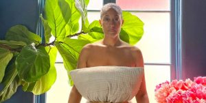 Read more about the article In Isolation, We’re Finally Dressing for Ourselves