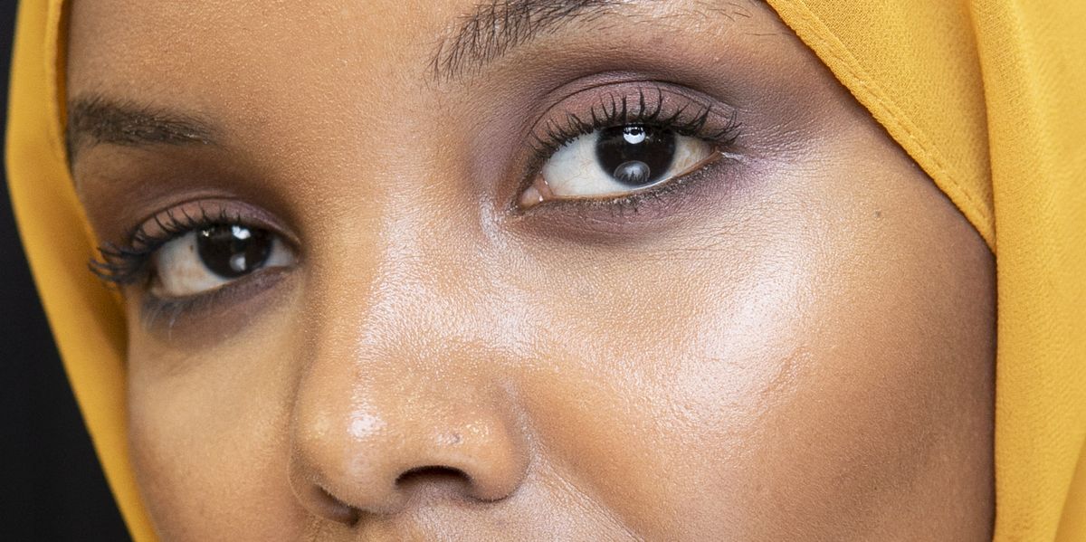 You are currently viewing 17 Natural Face Moisturizers That Will Transform Your Skincare Routine