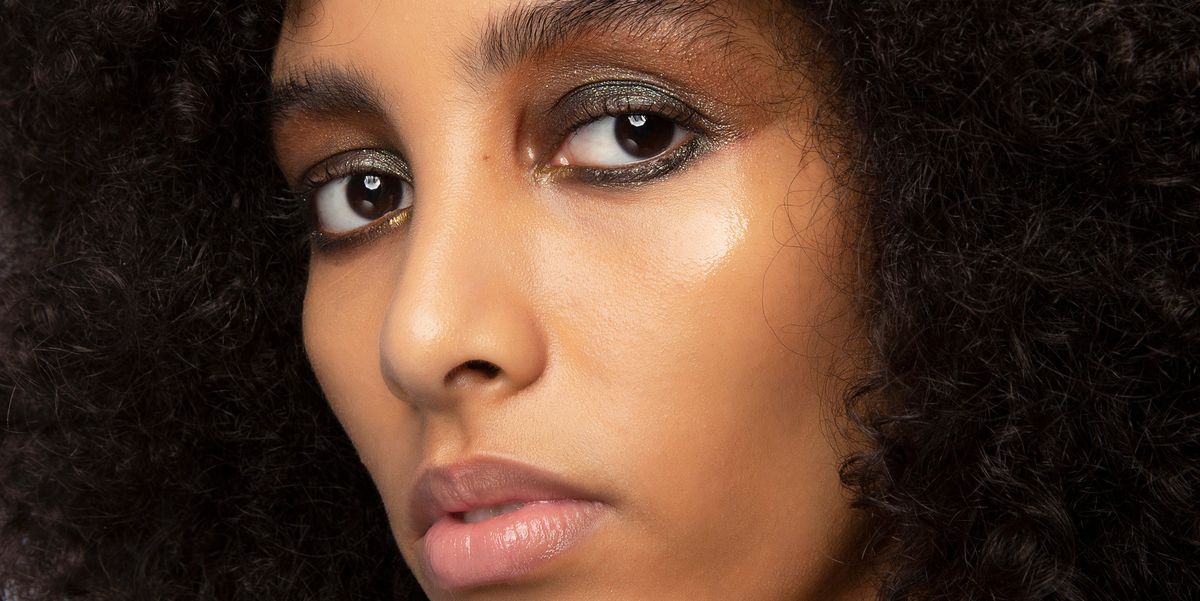 You are currently viewing Here’s Everything You Need To Know About Hair Steaming