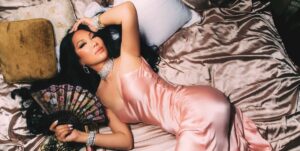 Read more about the article Kimora Lee Simmons Says Kamala Harris Is ‘Absolutely’ a Baby