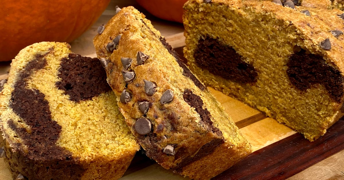 You are currently viewing This Vegan High-Protein Chocolate-Marble Pumpkin Bread Has Under 6 Grams