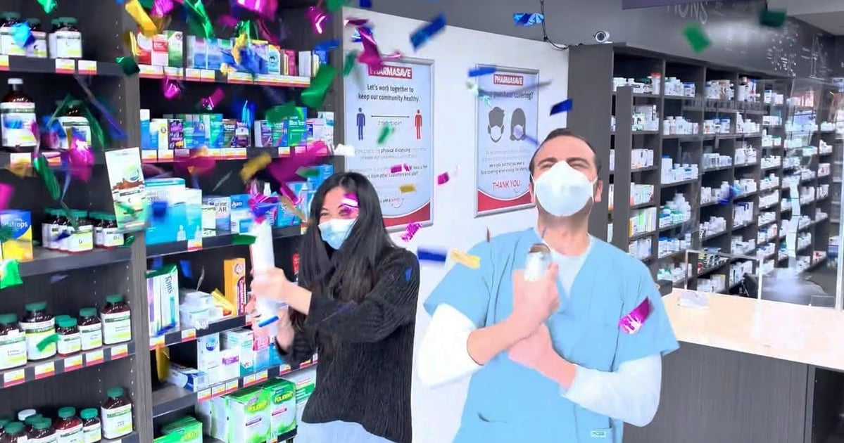 You are currently viewing This Pharmacist Celebrating His 1,000th Vaccine Given Is, Quite Simply,