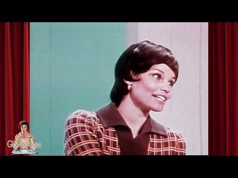 You are currently viewing What Women Wore to Work in the 1970’s