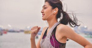 Read more about the article Runners, This Physical Therapist’s Leg and Butt Strength Workout Is