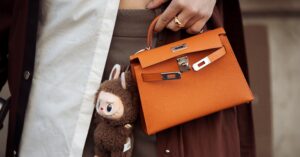 Read more about the article Labubus Are the New Bag Charms — Shop the Viral