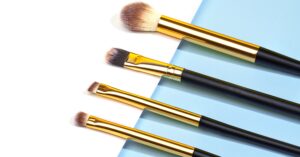 Read more about the article The 15 Best Eyeshadow Brushes That Should Be in Every