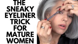 Read more about the article THE SNEAKY EYELINER TRICK FOR MATURE WOMEN