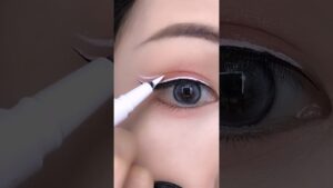 Read more about the article #makeuplook #facemakeup #eyemakeup #makeuptutorial #makeup #makeuptips