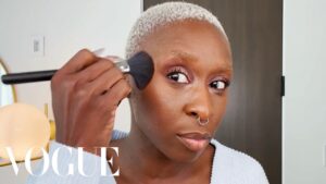 Read more about the article Singer & Actress Cynthia Erivo’s Skin Care & All-Brown Makeup