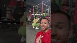 Read more about the article Perform A PERFECT Squat (3 Form Tips!)