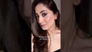 Read more about the article Glowy Makeup without highlighter