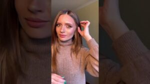 Read more about the article Don’t tuck your hair behind your ears #hairtutorial #hairstyle #hairtips