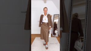 Read more about the article Fashion Tips for Older Women #50sfashion #50sfashion #fashiontrends #fashionstyle #fashionstyle