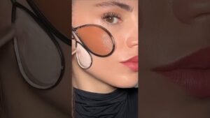 Read more about the article omgNew makeup Hack#shortvideo #shorts #makeup #viralshort #hacks #makeuptutorial #shortsviral #fyp