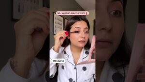 Read more about the article No-Makeup- Makeup look #shorts #youtubeshorts #makeup