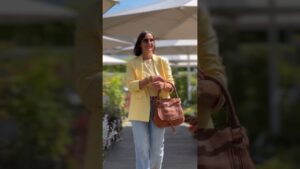 Read more about the article Classy & Confident: Fashion Tips for Women Over 60 #fashiontrends