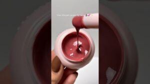 Read more about the article @sheglam_official pocket lip balm