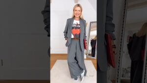 Read more about the article Elegant Outfits Hack for Women 50+ #fashiontips #50sstyle #fashion #style