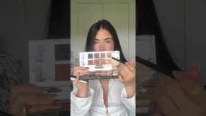 Read more about the article Products used: Beauty contour wand in shade tan skin pocket