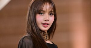 Read more about the article Lisa Wore an Under-$100 Bra Top to the Met Gala