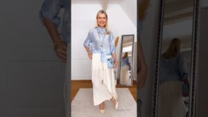 Read more about the article Fashion Tips for Older Women #50sfashion #fashiontrends #ootd #fashionstyle #fashiontrends